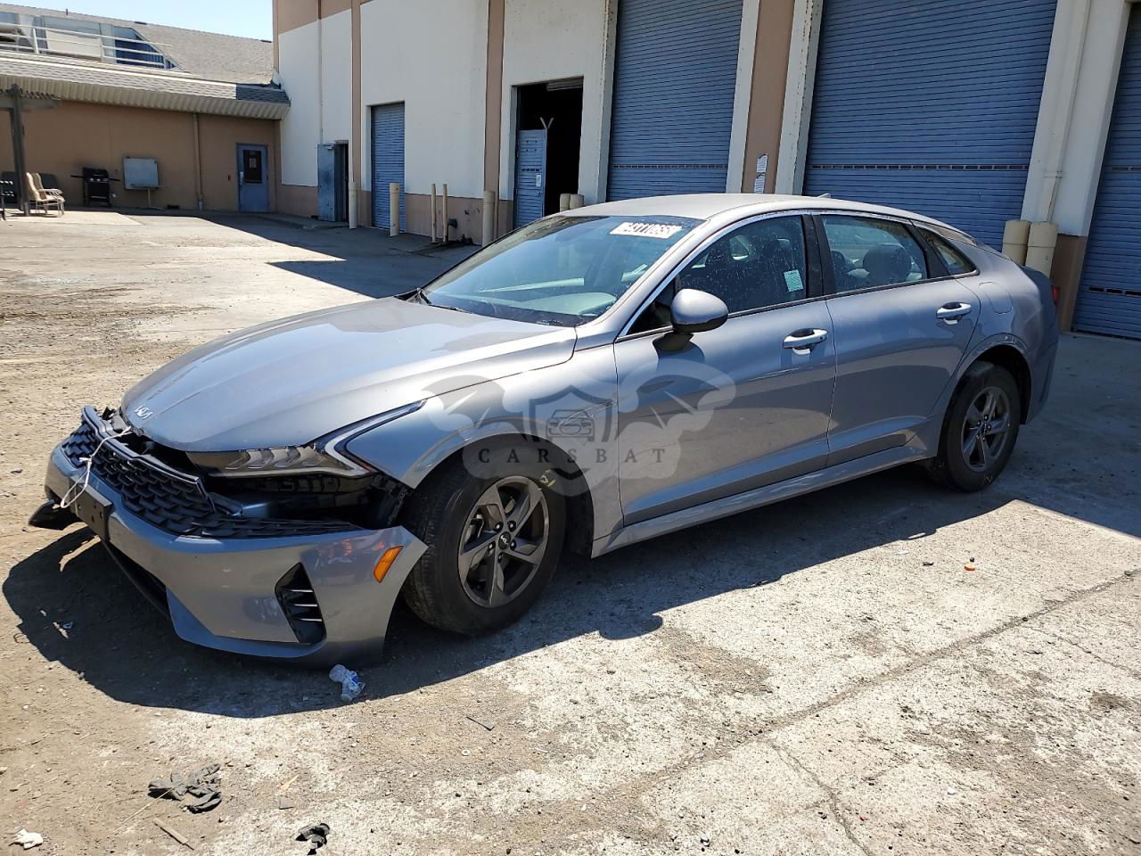 Kia K5 LXS 1.6L  4 2023