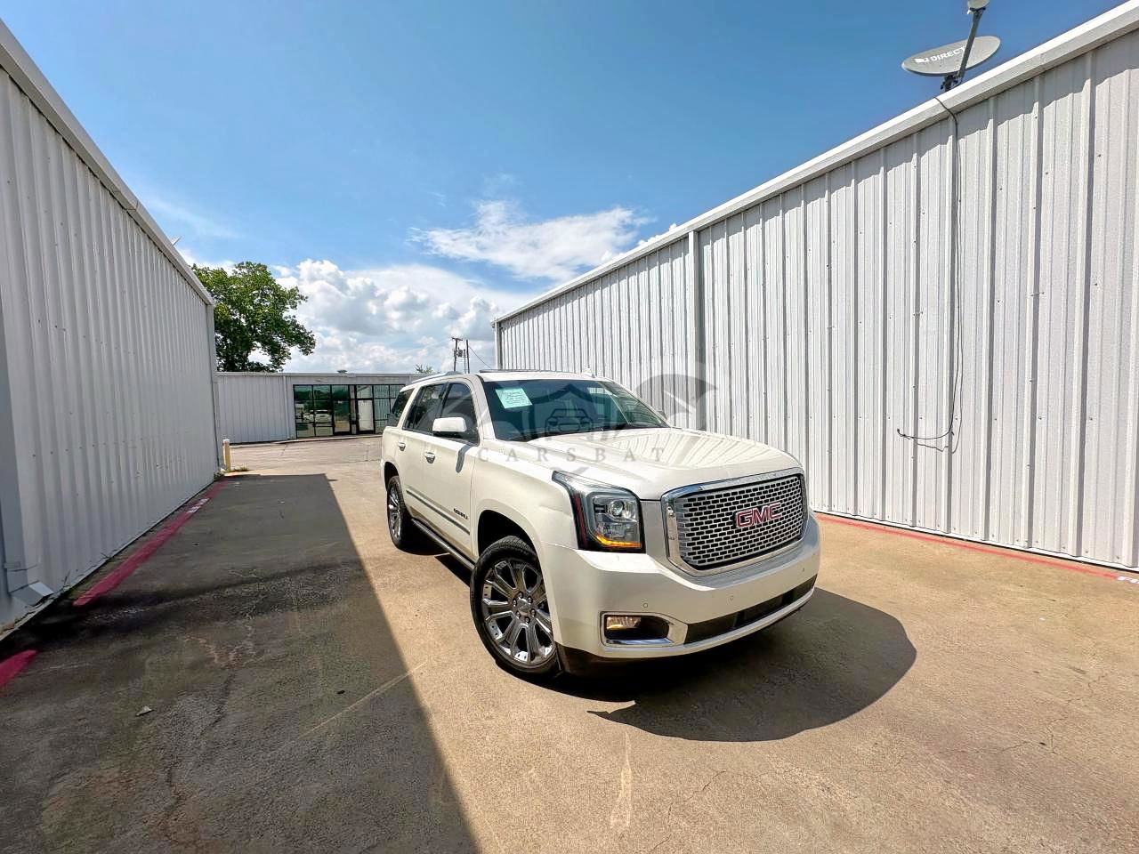 GMC Yukon DENALI 6.2L  8 2015