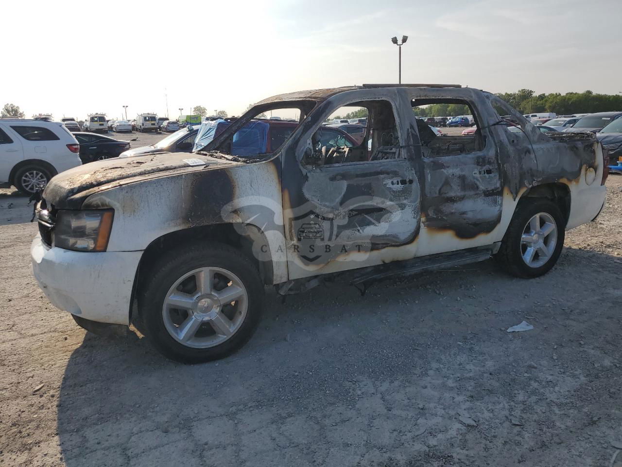 Chevrolet Avalanche LTZ 5.3L  8 2012