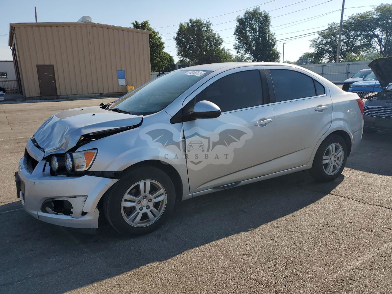 Chevrolet Aveo (Sonic) LT 1.8L  4 2015