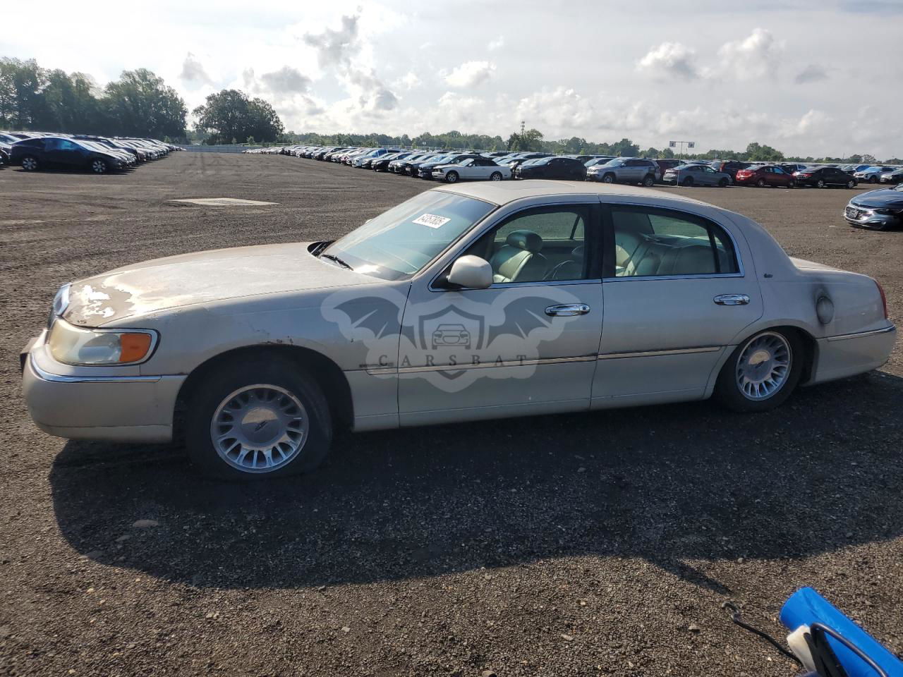 Lincoln Town Car CARTIER 4.6L  8 1999