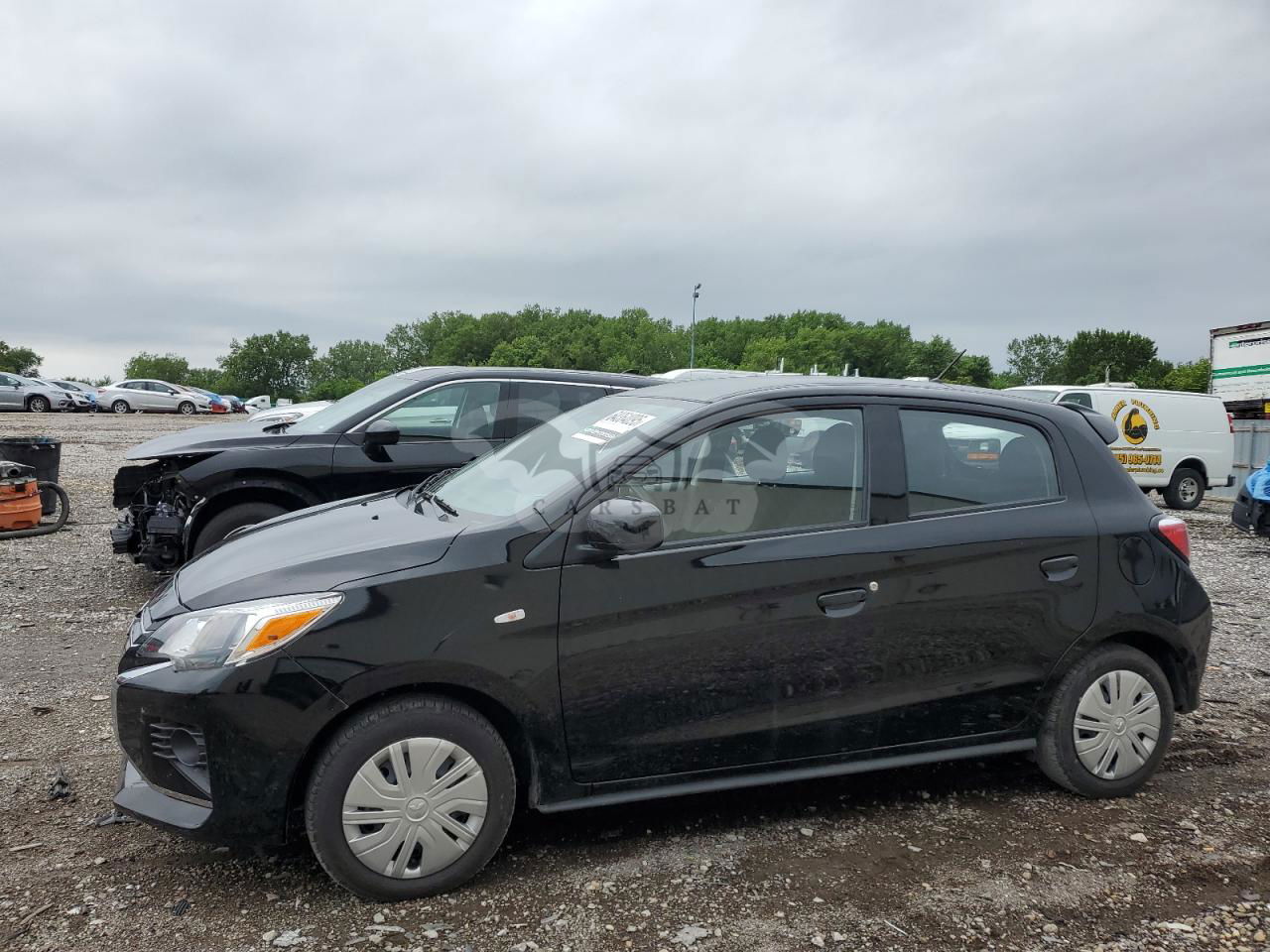 Mitsubishi Mirage ES 1.2L  3 2024