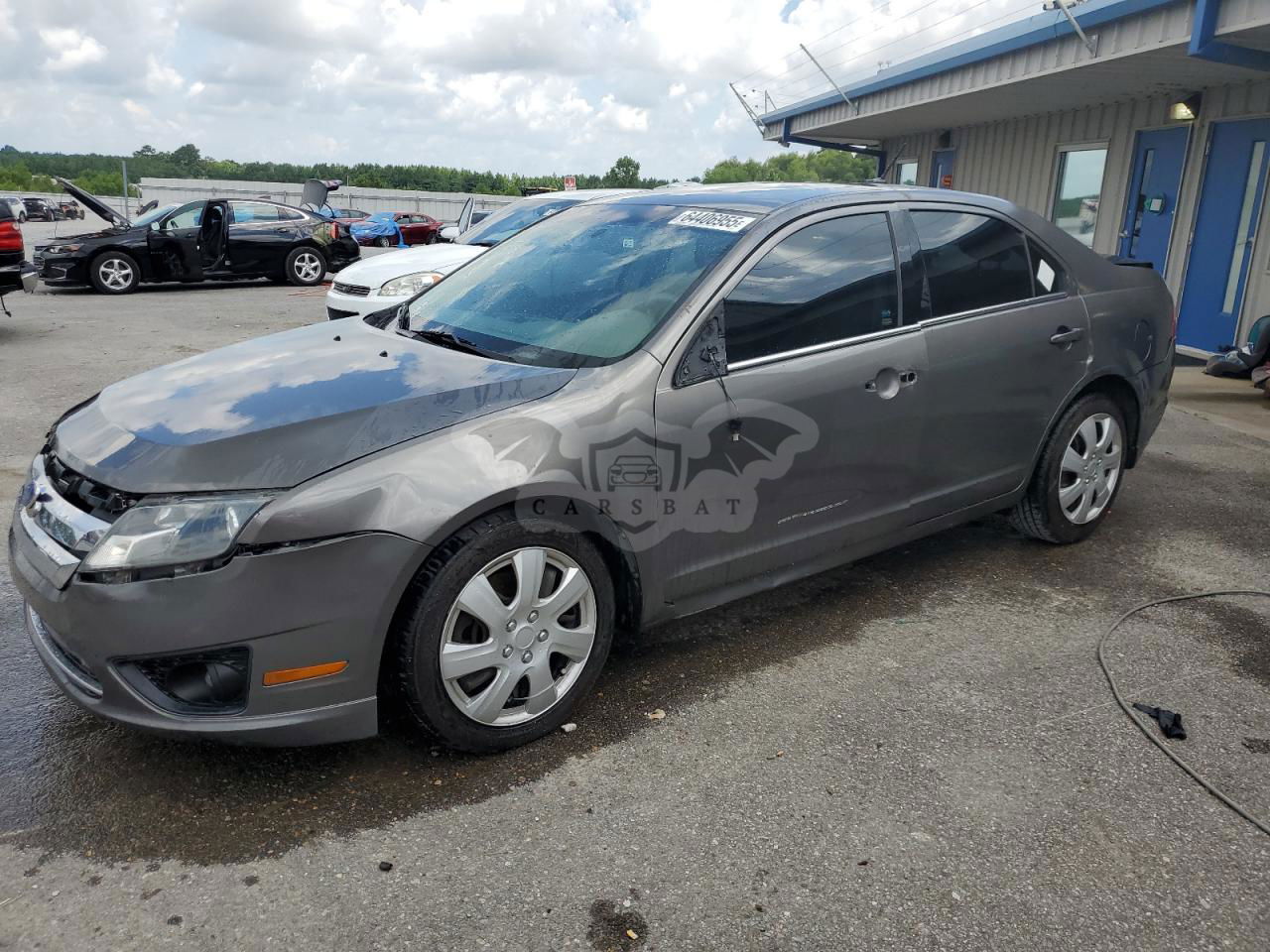Ford Fusion SE 2.5L  4 2011