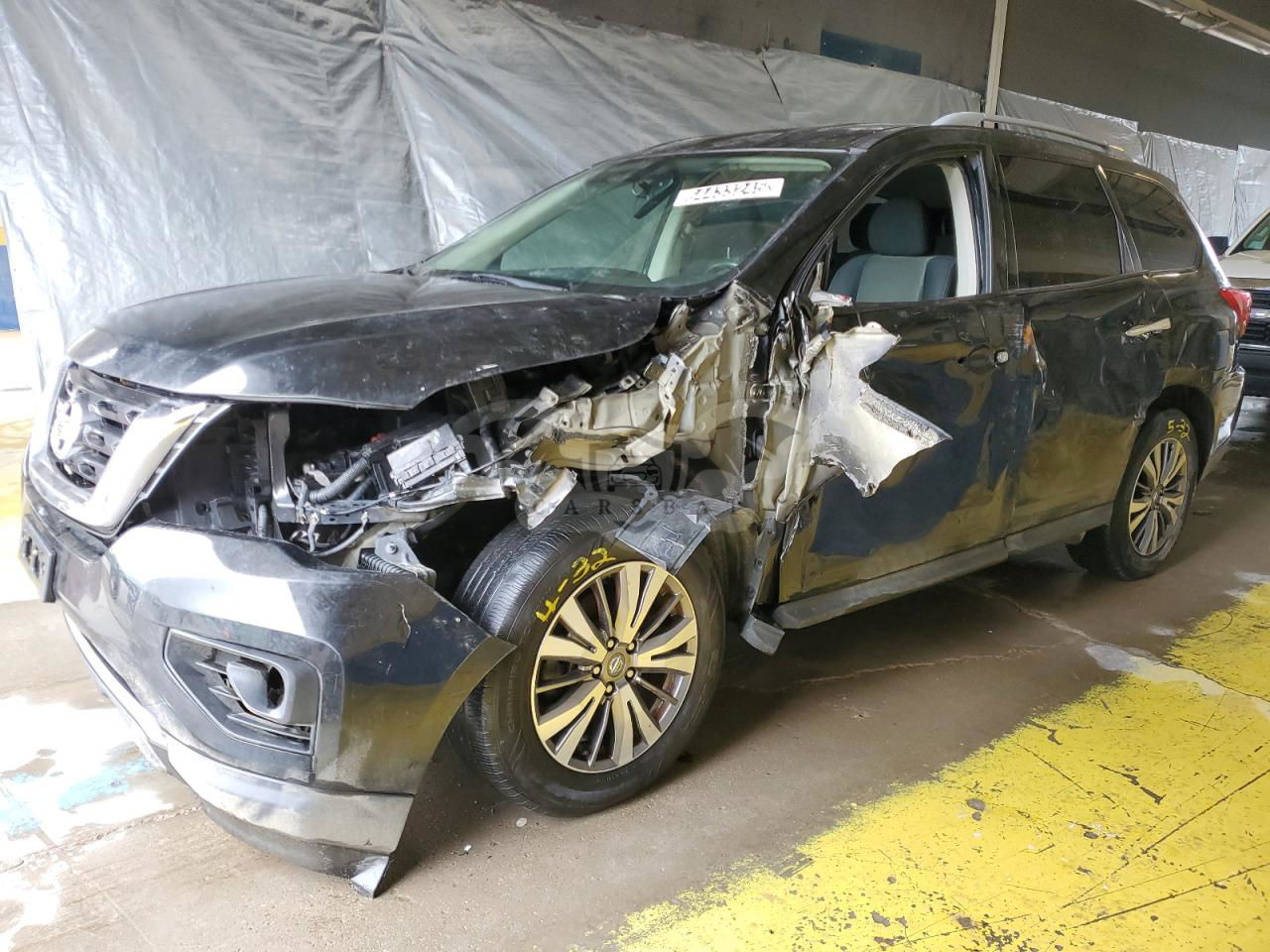Nissan Pathfinder S 3.5L  6 2019