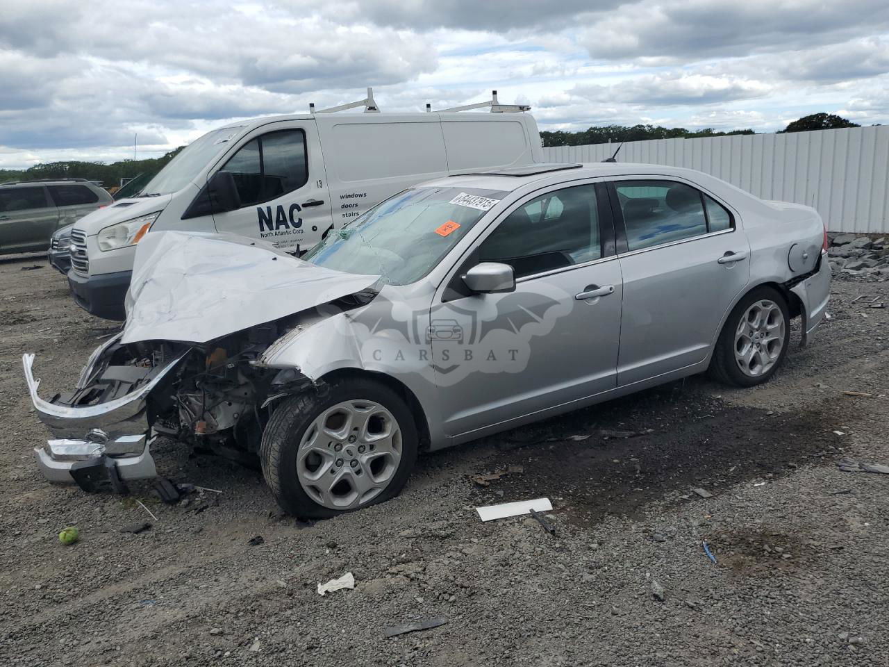 Ford Fusion SE 2.5L  4 2011