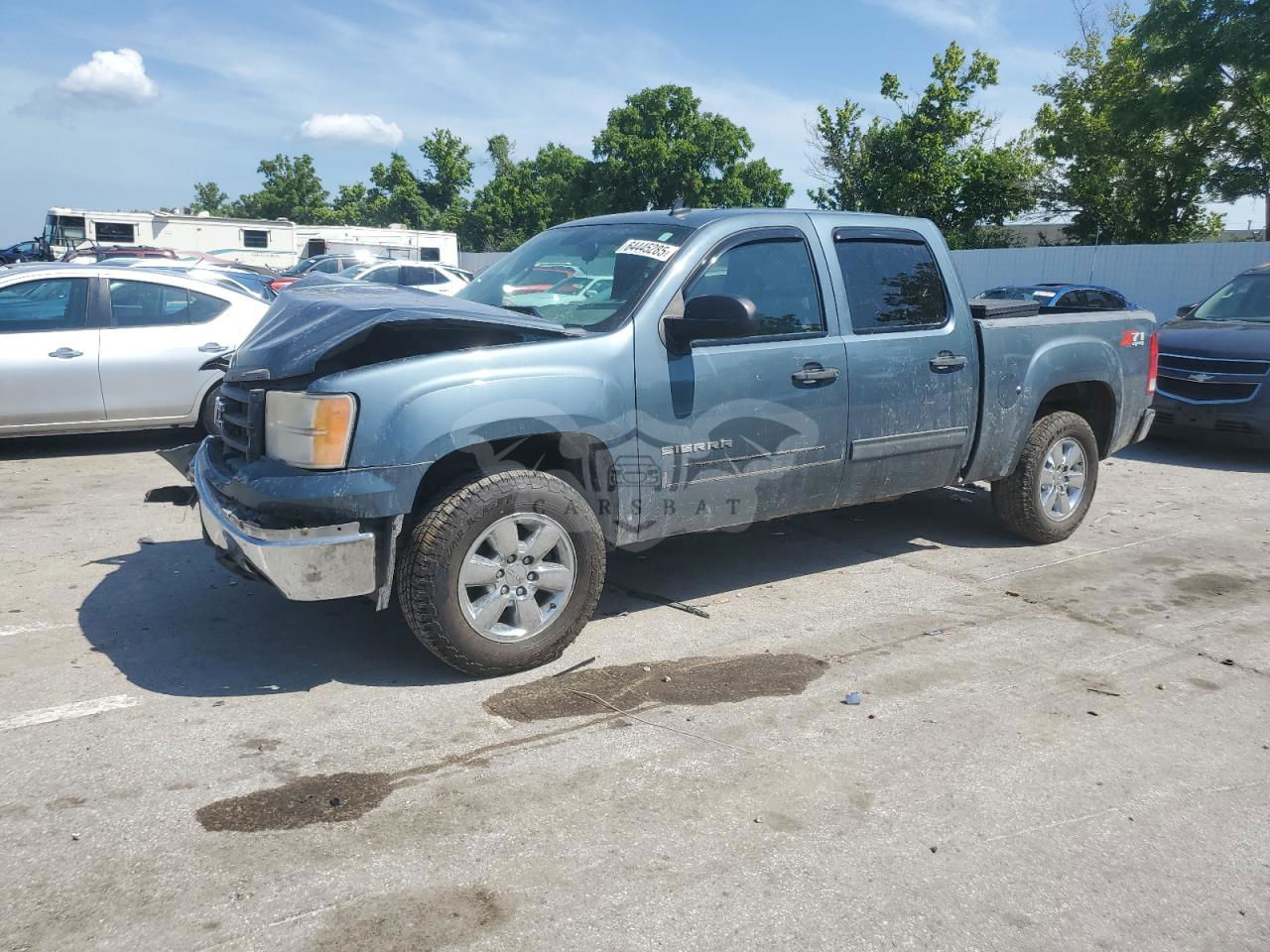 GMC Sierra K1500 SLE 5.3L  8 2011