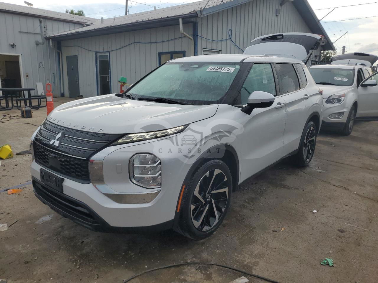 Mitsubishi Outlander ES 2.5L  4 2022