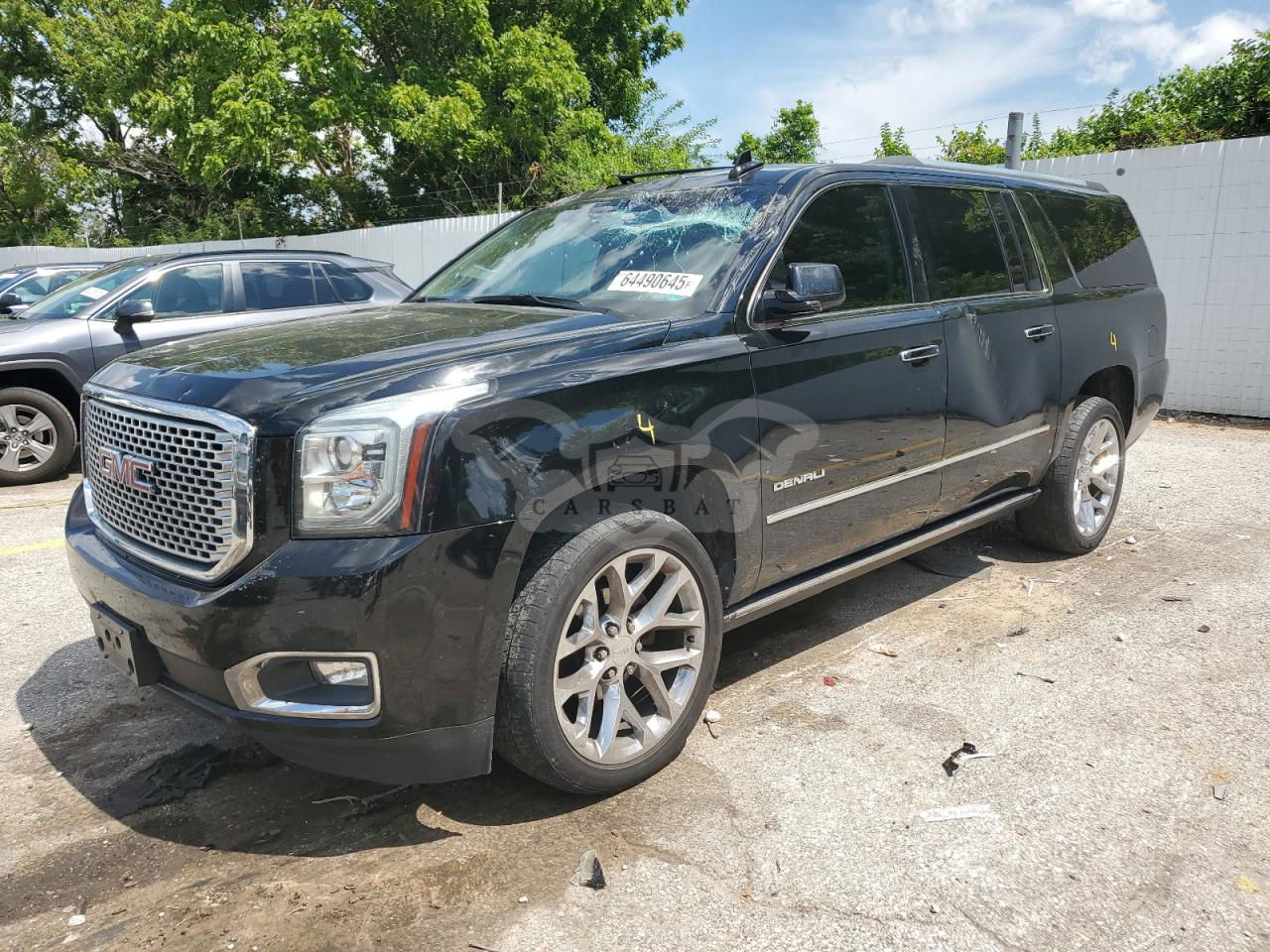 GMC Yukon DENALI 6.2L  8 2016