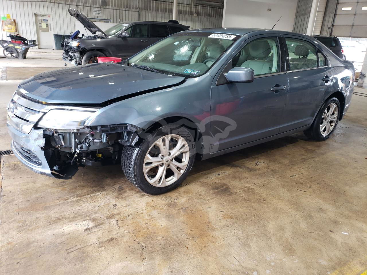 Ford Fusion SE 2.5L  4 2012