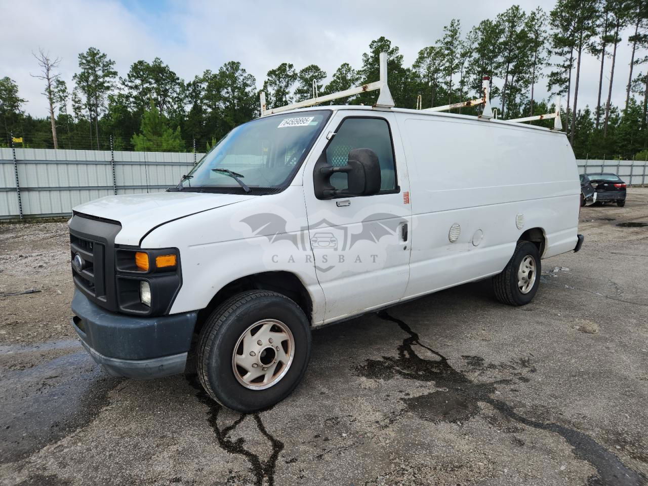 Ford Econoline E350 SUPER DUTY VAN 5.4L  8 2011