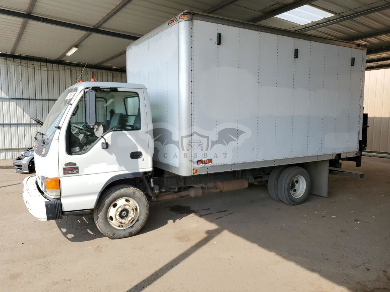 GMC W-series W35042 6.0L  8 2005