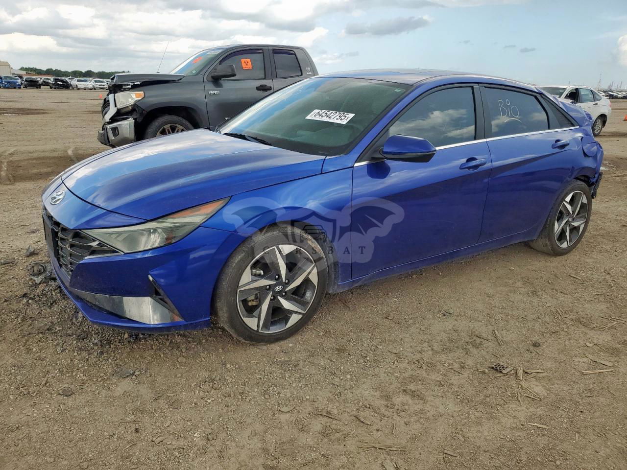 Hyundai Elantra LIMITED 2.0L  4 2023