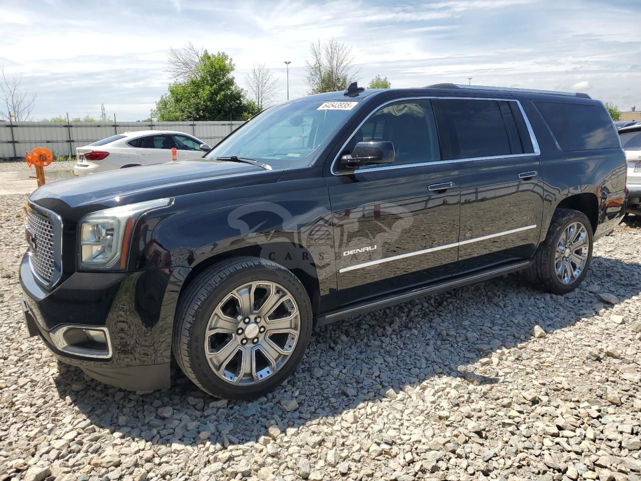 GMC Yukon DENALI 6.2L  8 2016