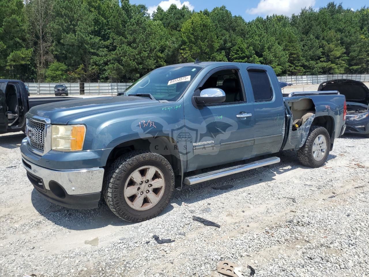 GMC Sierra C1500 SLT 5.3L  8 2011