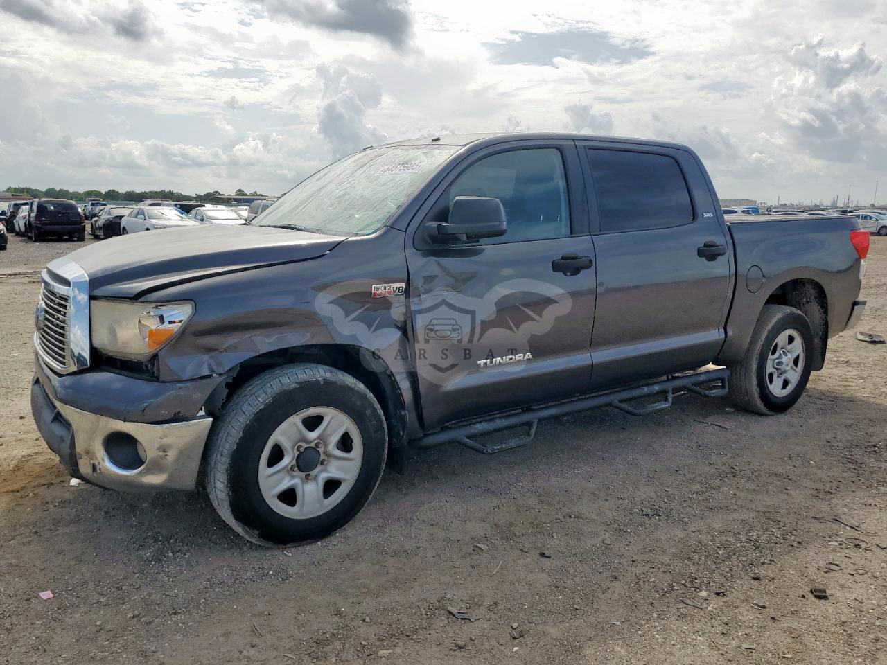 Toyota Tundra CREWMAX SR5 5.7L  8 2012