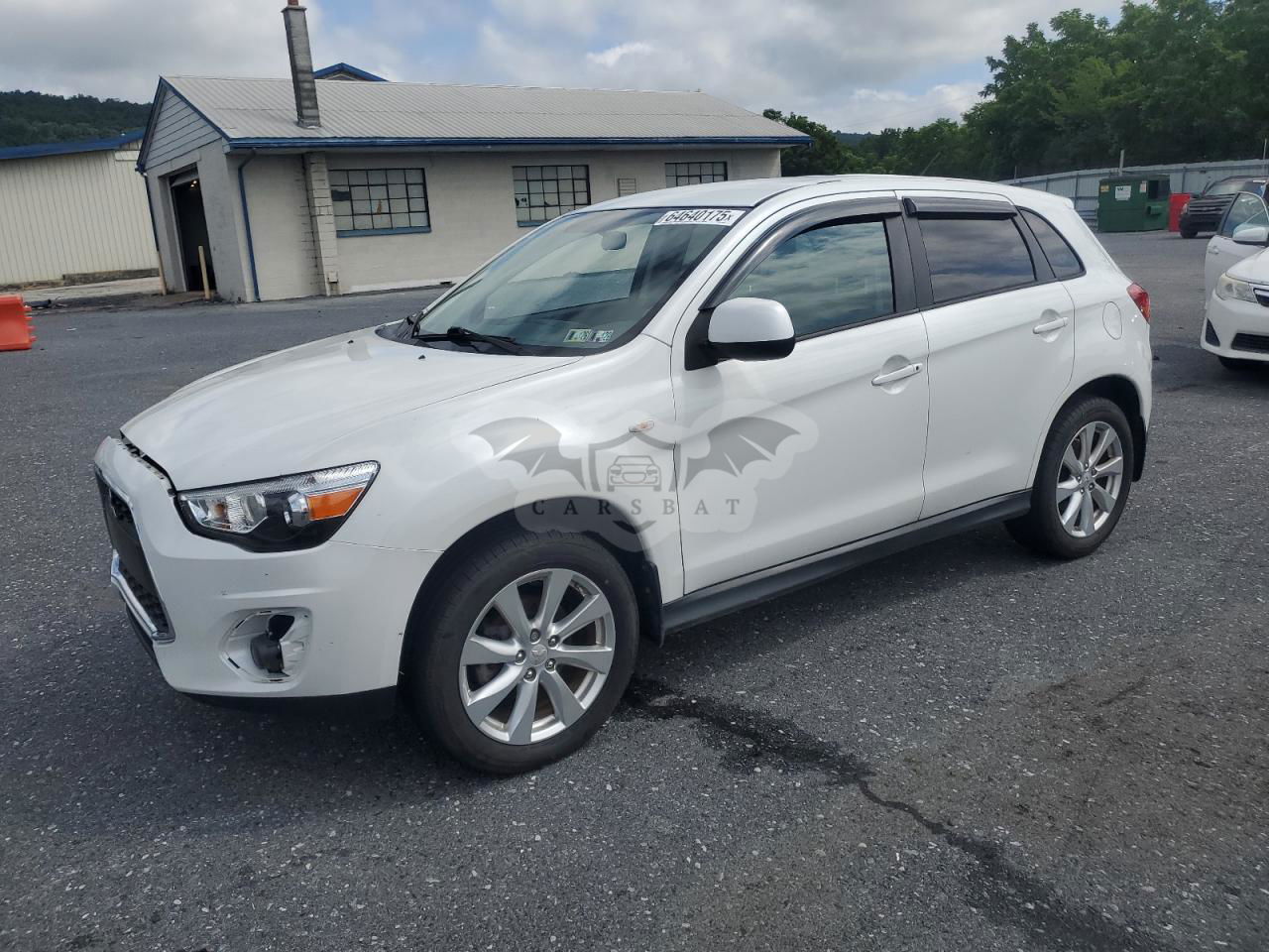 Mitsubishi Outlander ES 2.4L  4 2015