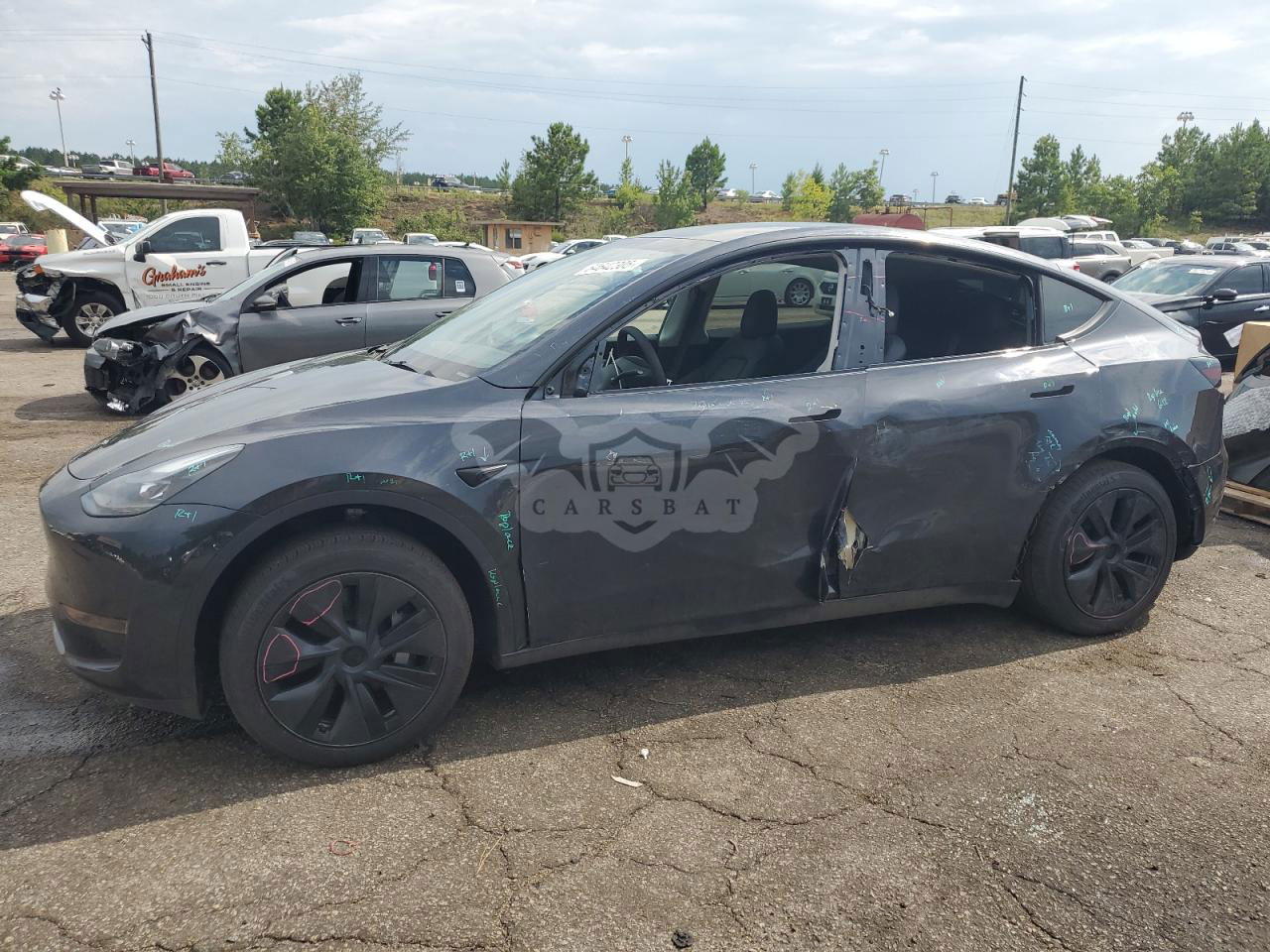 Tesla Model Y 2024