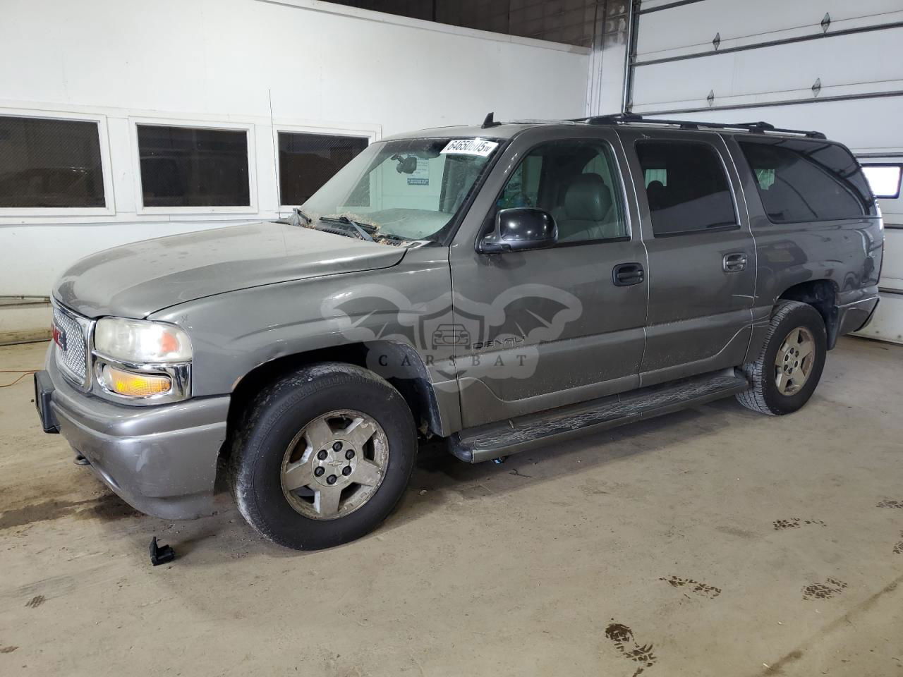 GMC Yukon DENALI 6.0L  8 2006