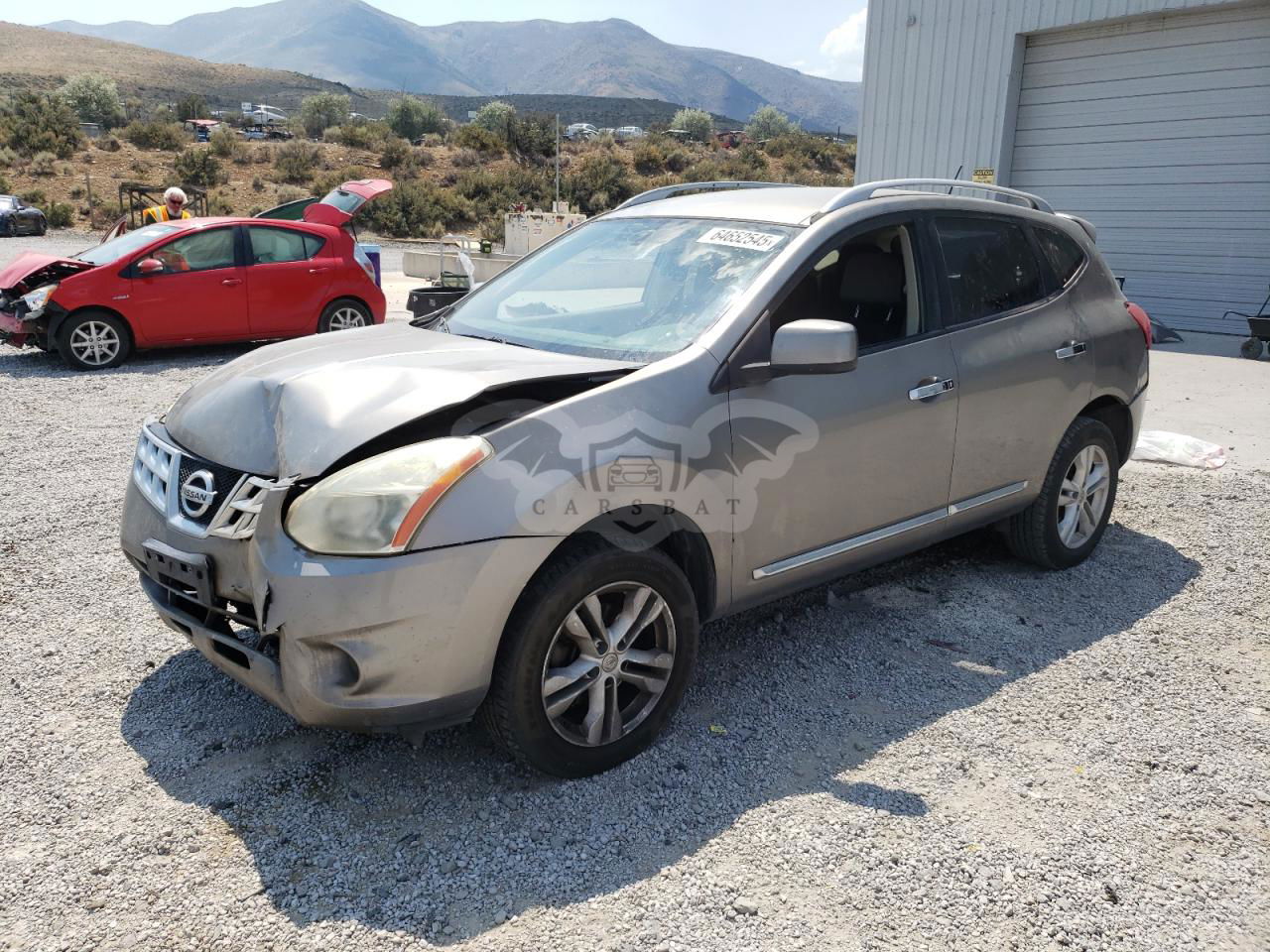 Nissan Rogue S 2.5L  4 2012