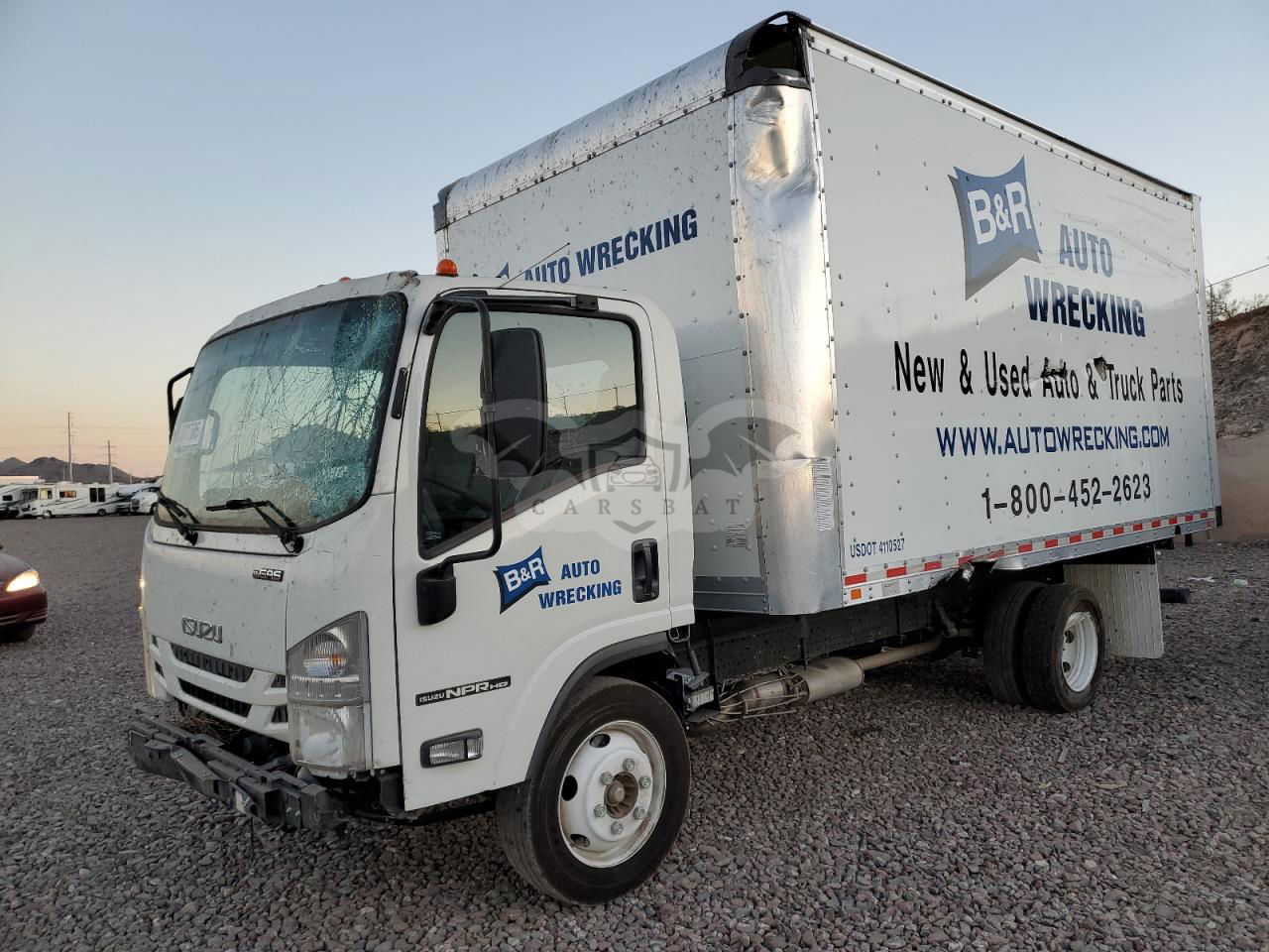 Isuzu NPR 6.6L  8 2021