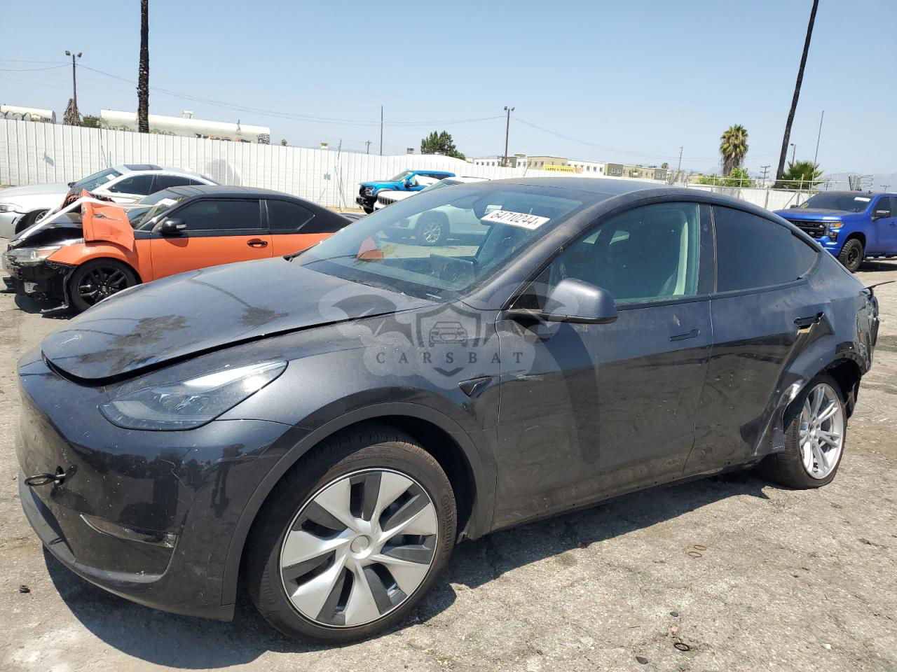 Tesla Model Y 2024