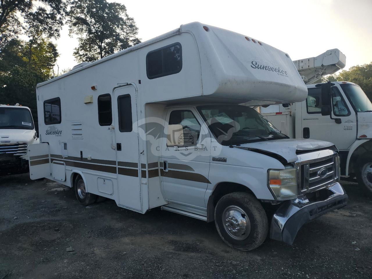 Ford Econoline E350 SUPER DUTY CUTAWAY VAN 6.8L 10 2010