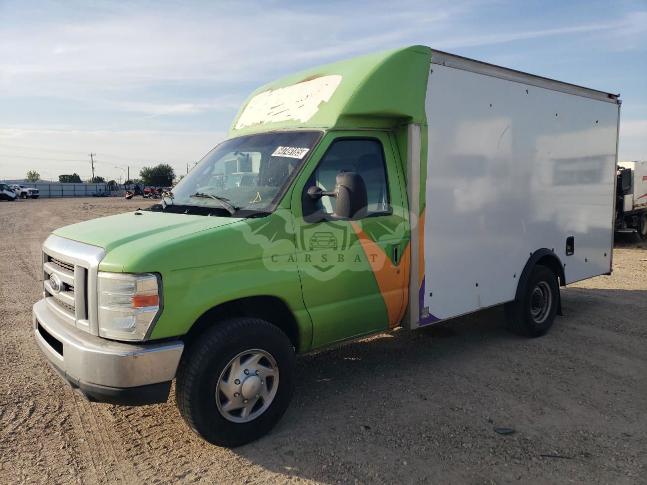 Ford Econoline E350 SUPER DUTY CUTAWAY VAN 5.4L  8 2013