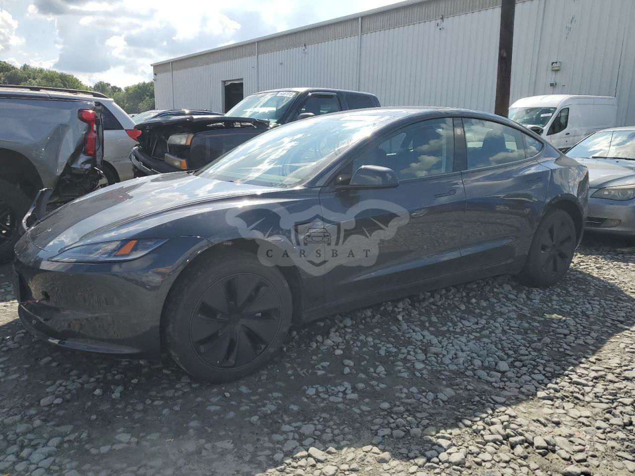 Tesla Model 3 2024
