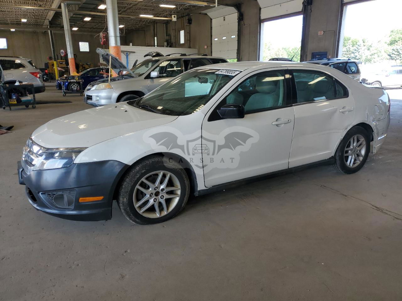 Ford Fusion S 2.5L  4 2010