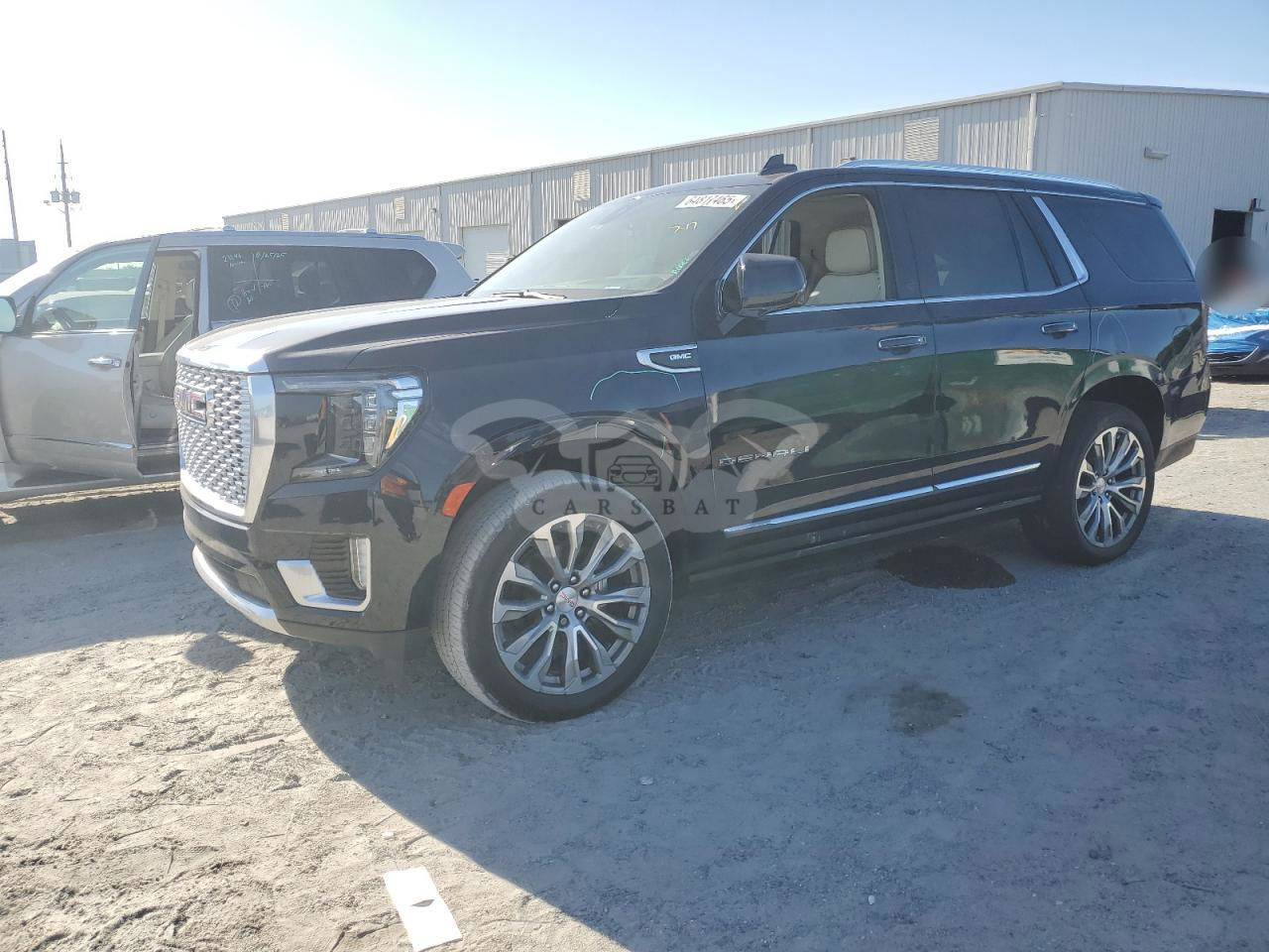 GMC Yukon DENALI 6.2L  8 2021