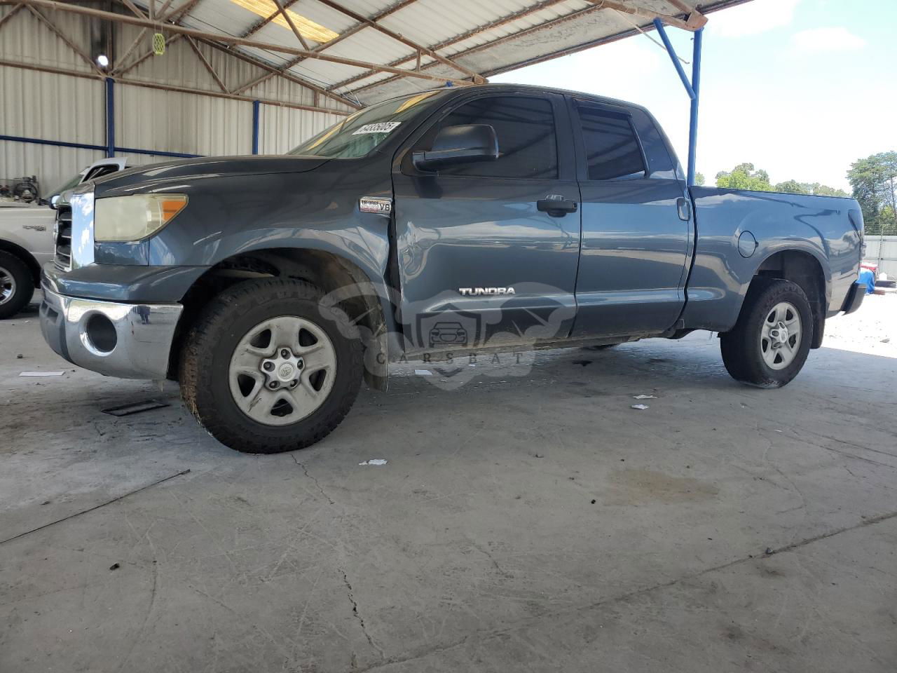 Toyota Tundra DOUBLE CAB 5.7L  8 2009