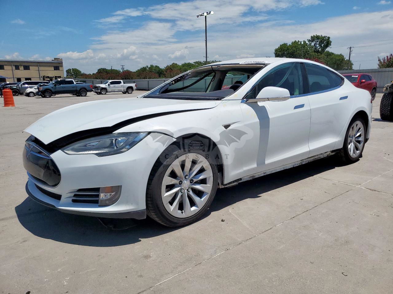 Tesla Model S 2013