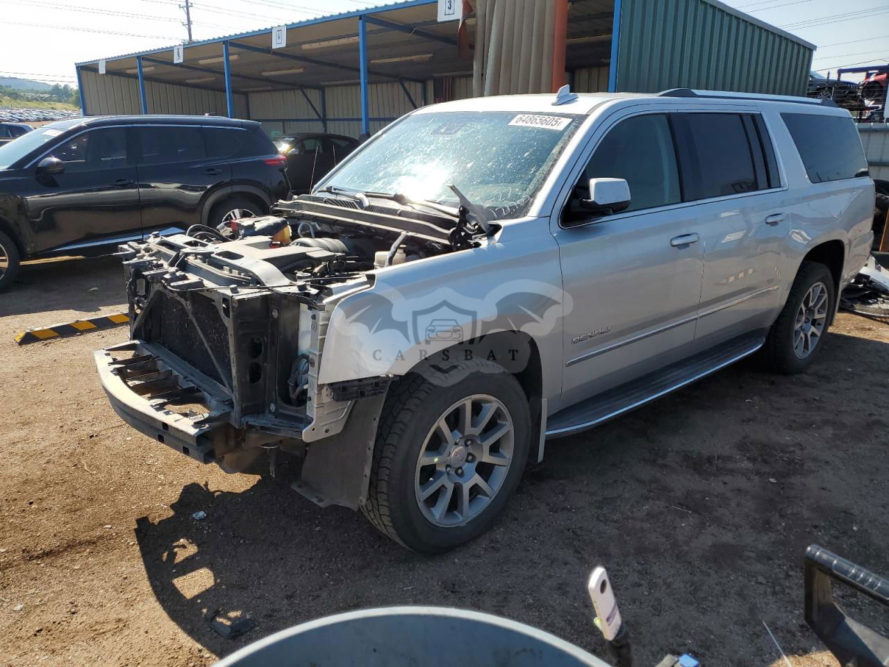 GMC Yukon DENALI 6.2L  8 2016