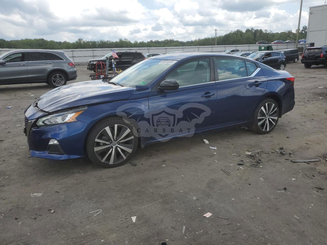 Nissan Altima SR 2.5L  4 2021
