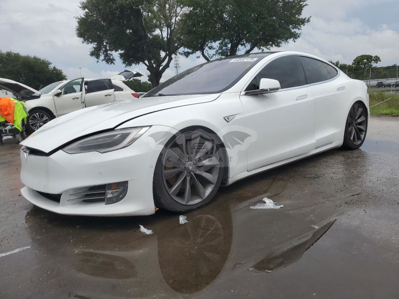 Tesla Model S 2016