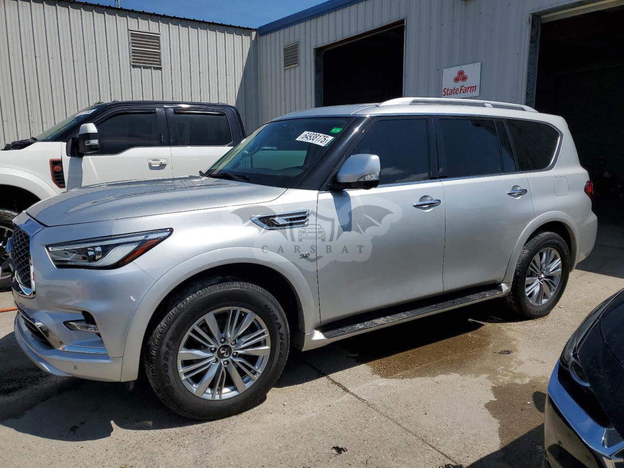 Infiniti QX80 LUXE 5.6L  8 2020