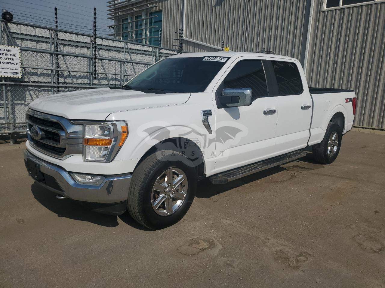 Ford F-150 SUPERCREW 5.0L  8 2021