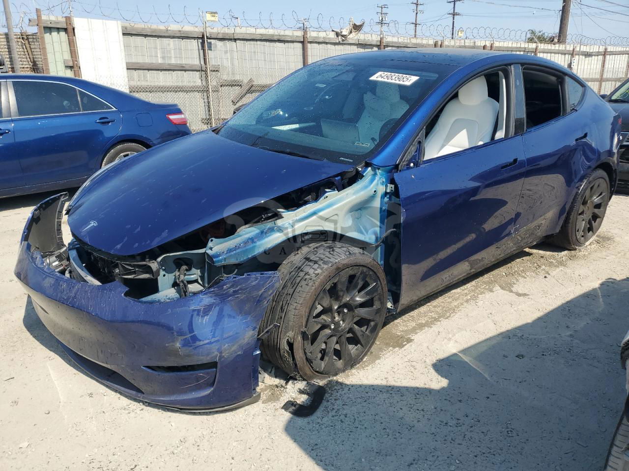 Tesla Model Y 2024