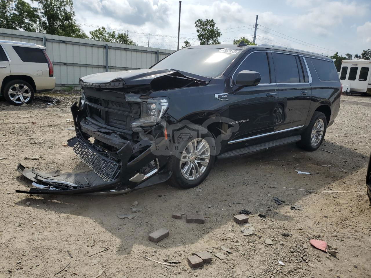 GMC Yukon K1500 SLT 5.3L  8 2021