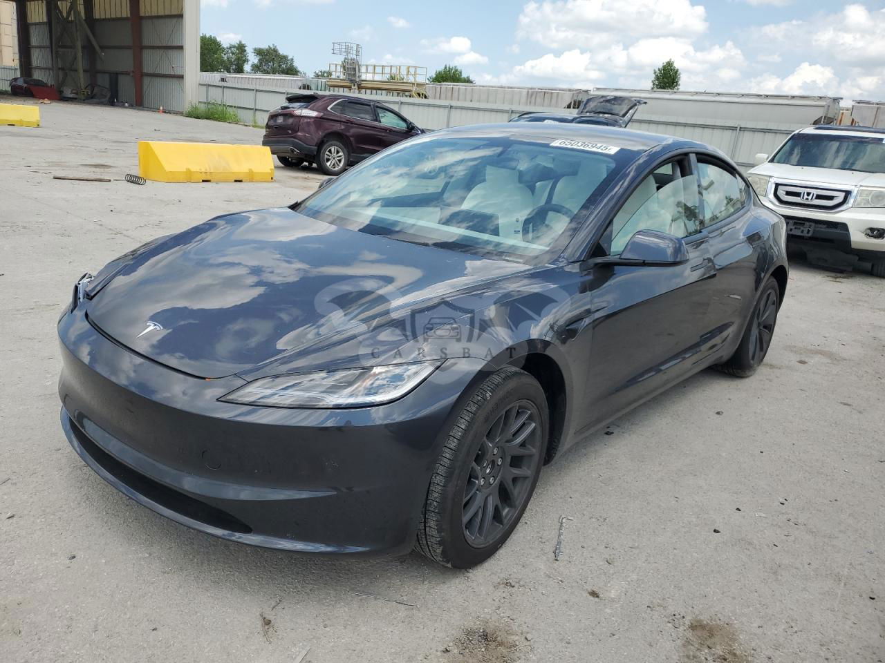 Tesla Model 3 2025