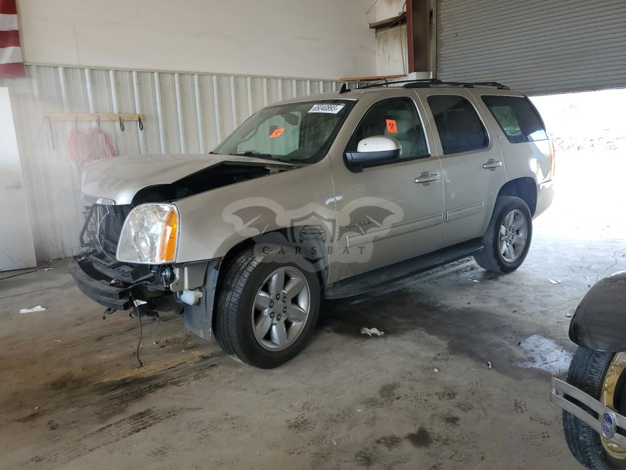 GMC Yukon SLT 5.3L  8 2014