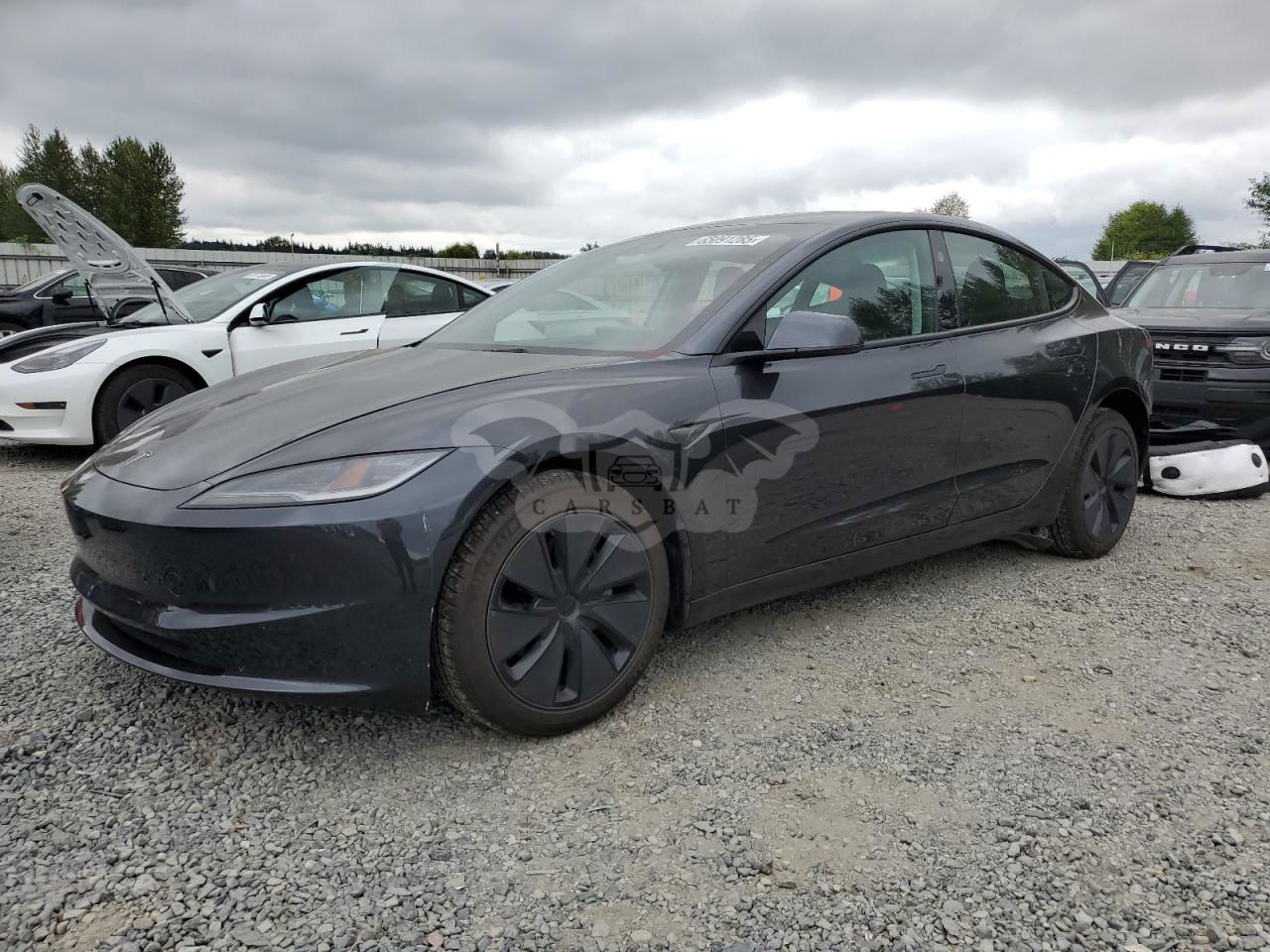Tesla Model 3 2025