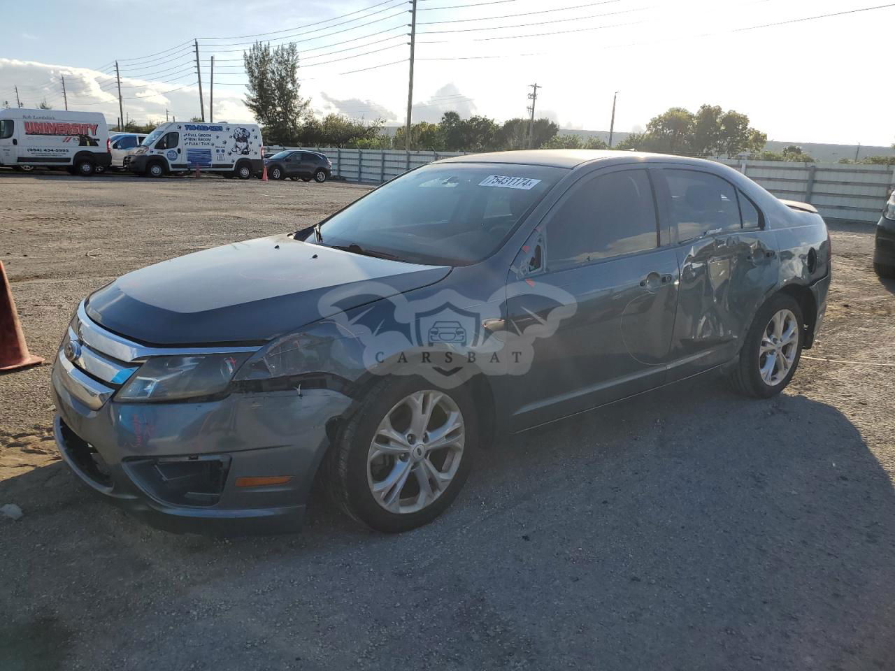 Ford Fusion SE 3.0L  6 2012