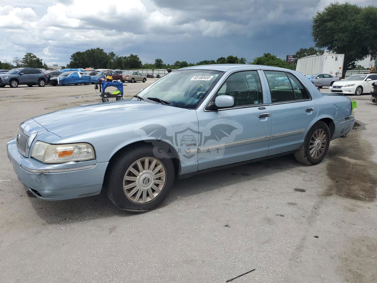 Mercury Grand Marquis LS 4.6L  8 2010