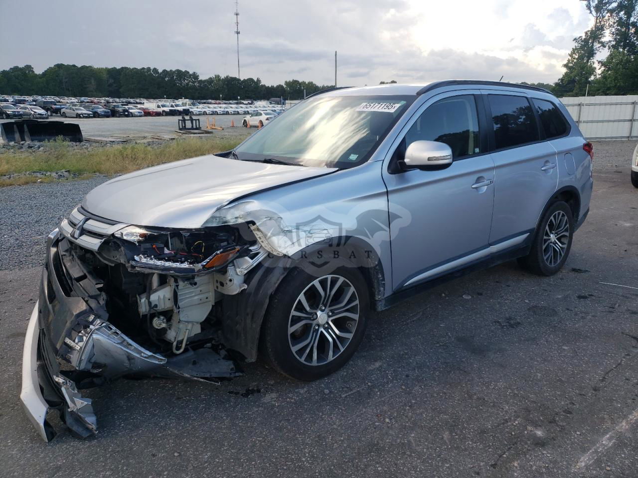Mitsubishi Outlander SE 2.4L  4 2016