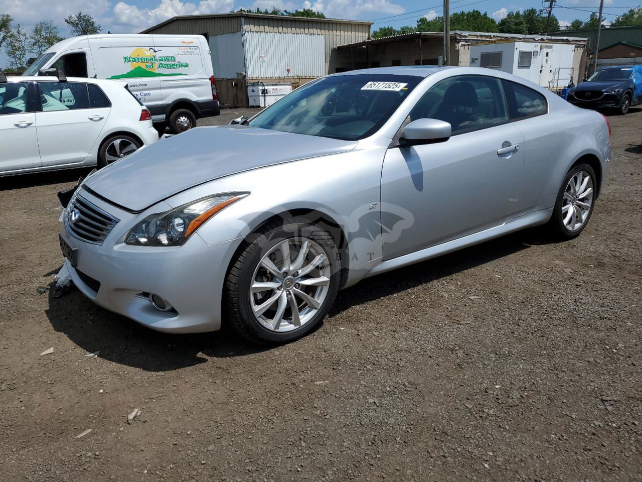 Infiniti Q60 JOURNEY 3.7L  6 2014