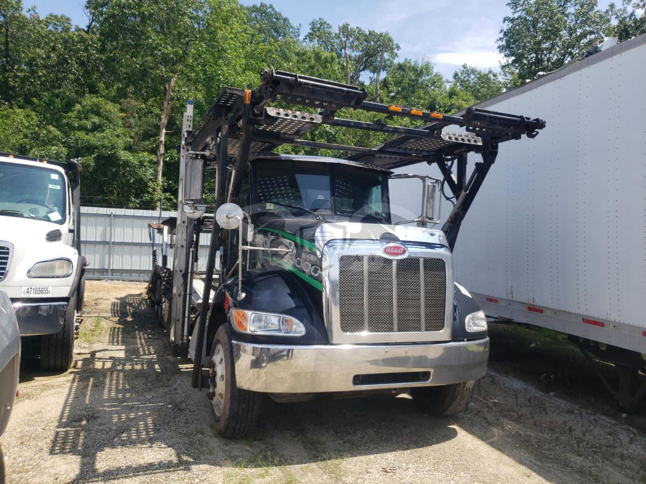Peterbilt 330/337/348 8.3L  6 2013