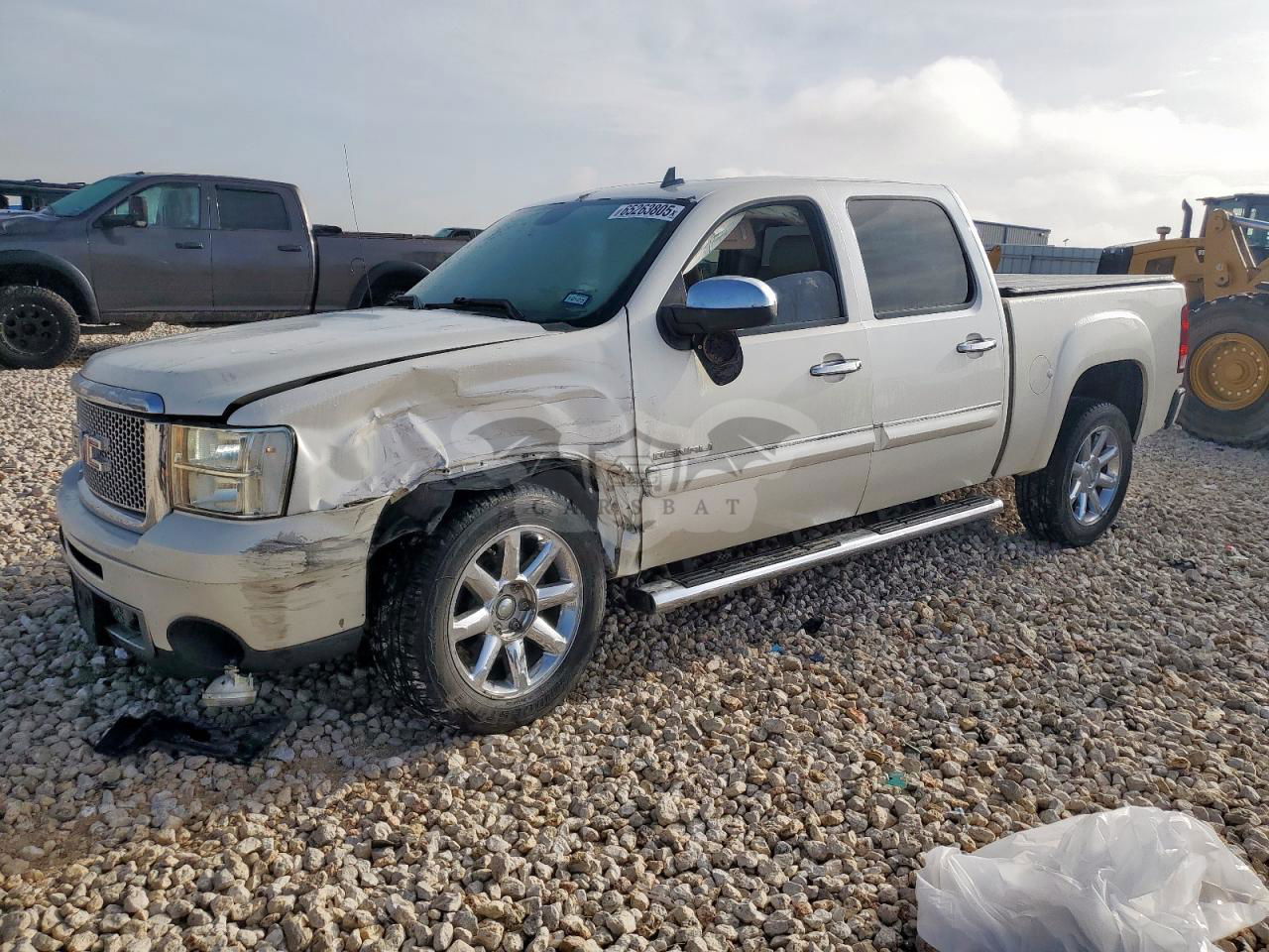 GMC Sierra K1500 DENALI 6.2L  8 2011