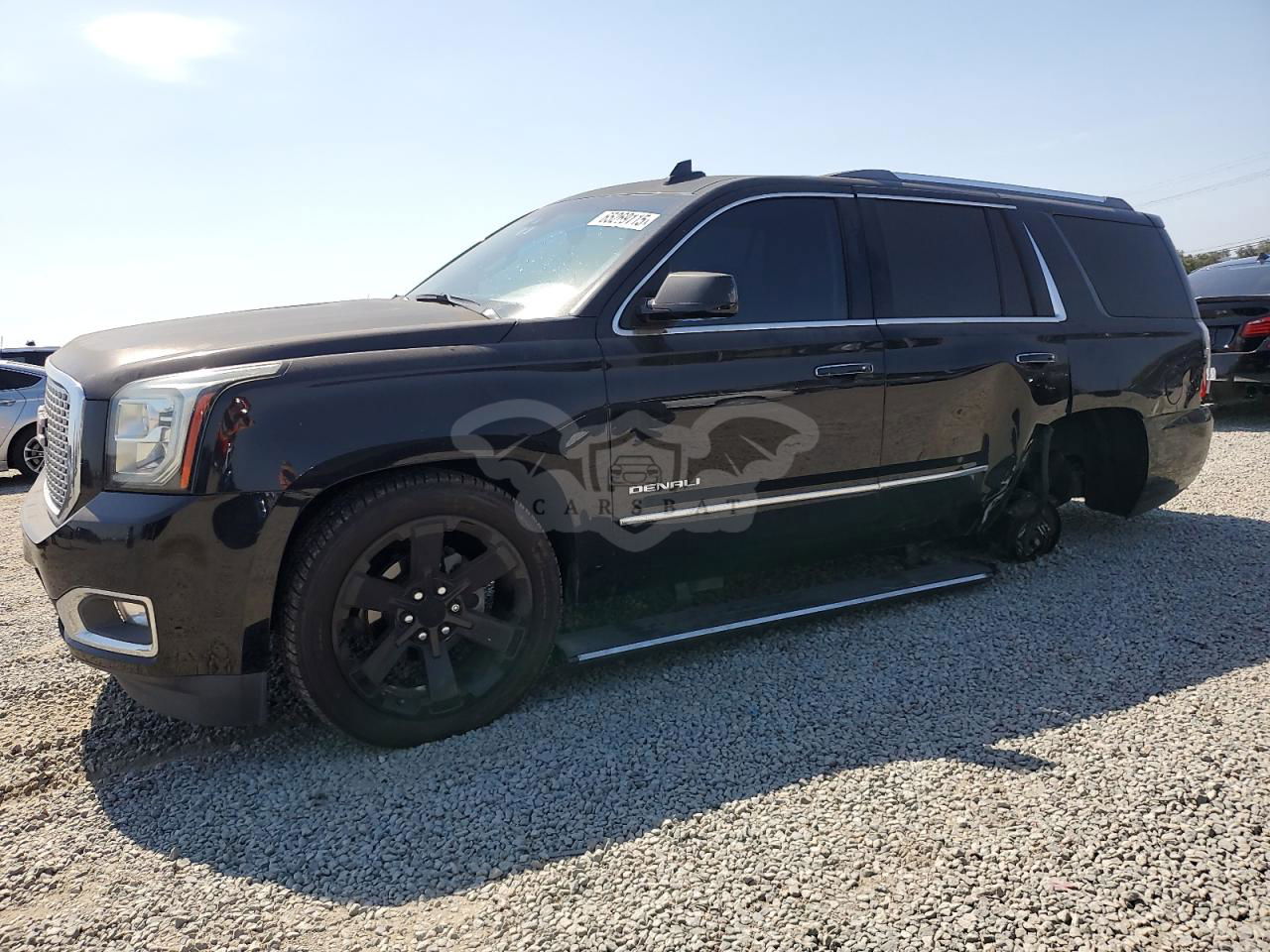 GMC Yukon DENALI 6.2L  8 2016
