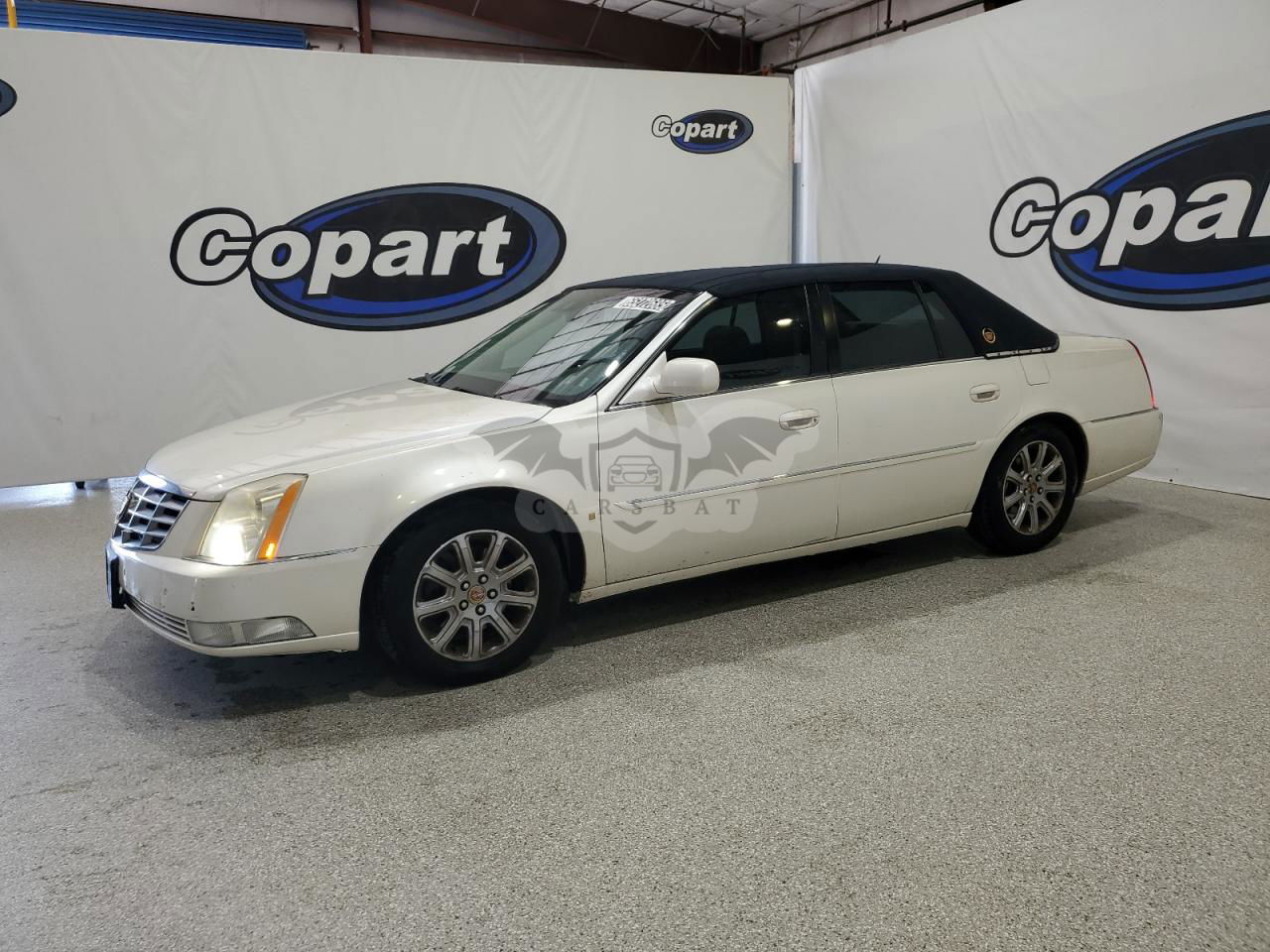 Cadillac DTS 4.6L  8 2008